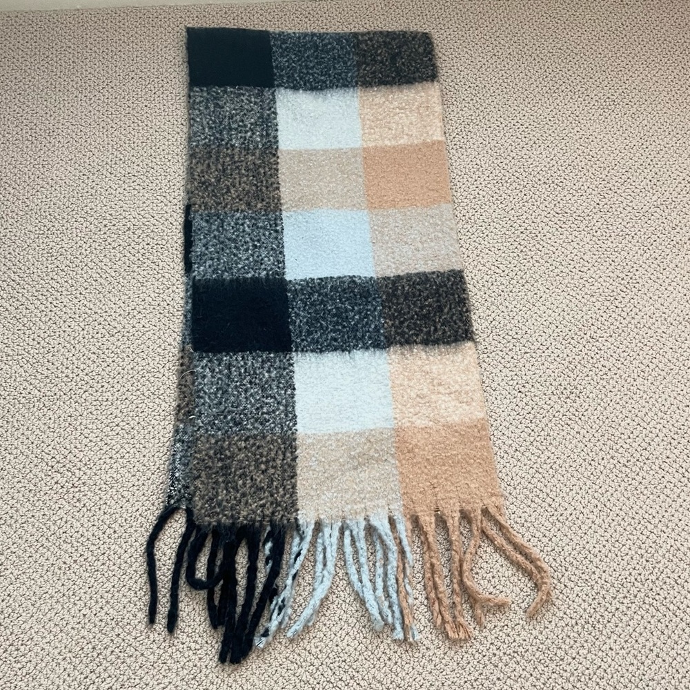 Blue & Beige Checked Fuzzy Scarf